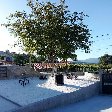 Cuadra Villa Villanueva De Arosa Exterior photo